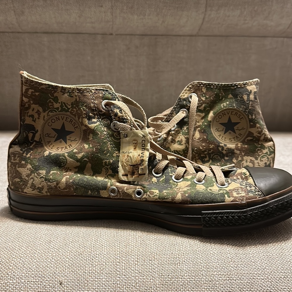 Chuck Taylor High Top Gas Mask Camo converse